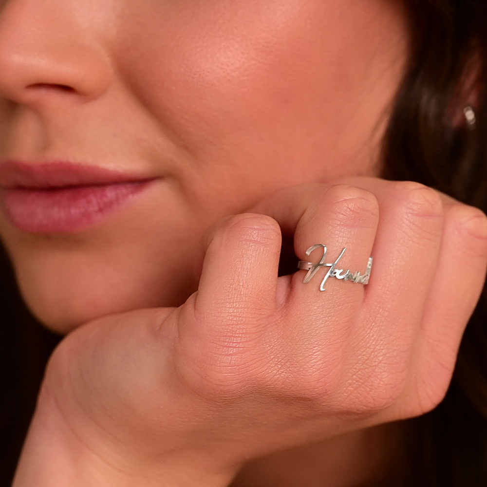 Zilveren naam ring model Hannah