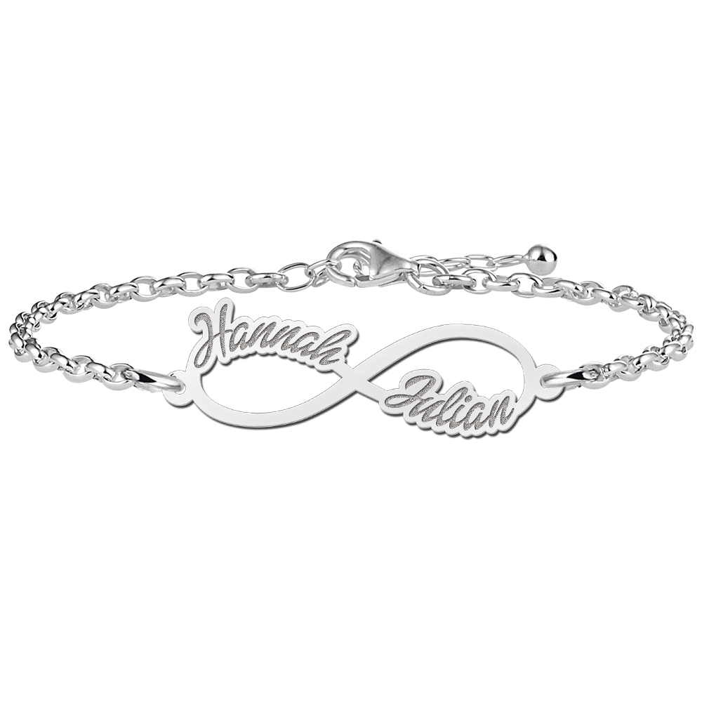 Zilveren infinity armband met twee geschreven namen