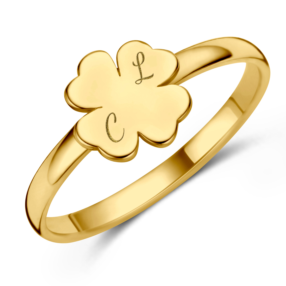 Gouden ring met klaver en initialen