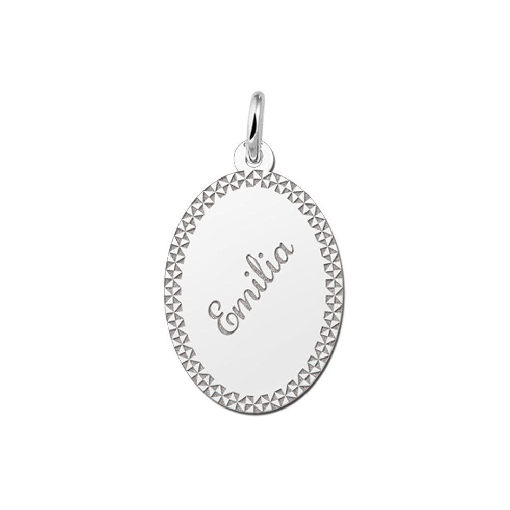 Zilveren ovale hanger met sierrand & naam