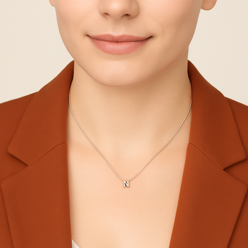 Gepersonaliseerd Zilveren Letterhangertje – Initiaal naar Keuze