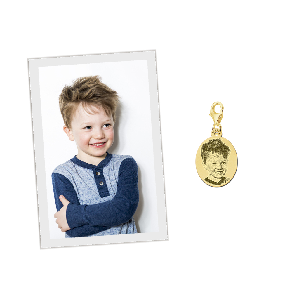 Gouden bedel met foto ovaal