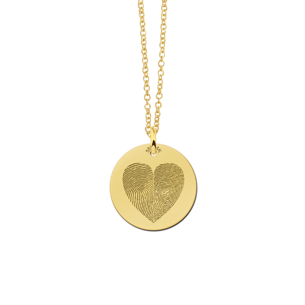 Ronden gouden hanger met twee vingerafdrukken in hartvorm