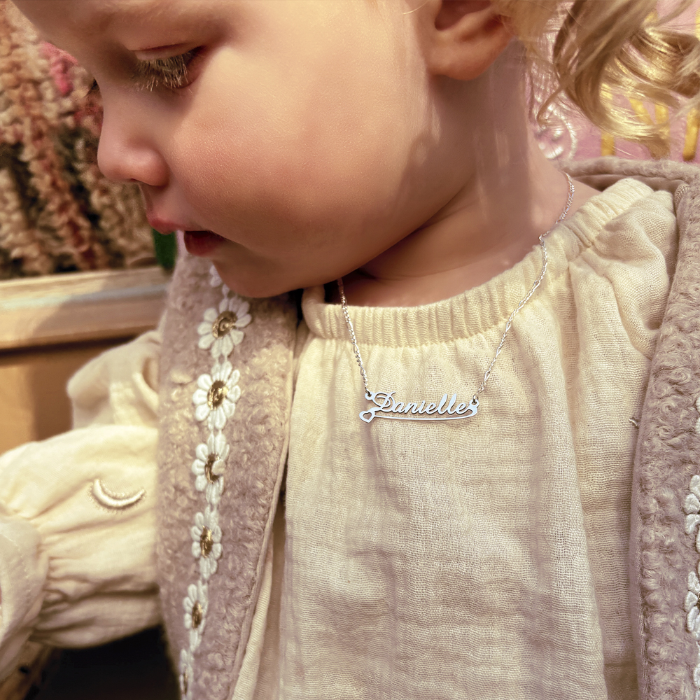 Zilveren kinder naamketting model Daniëlle