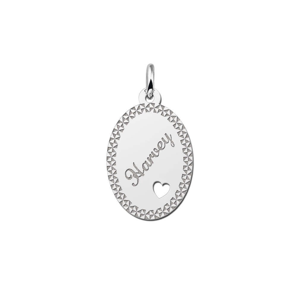 Graveren in deze hanger met sierrand en hart.