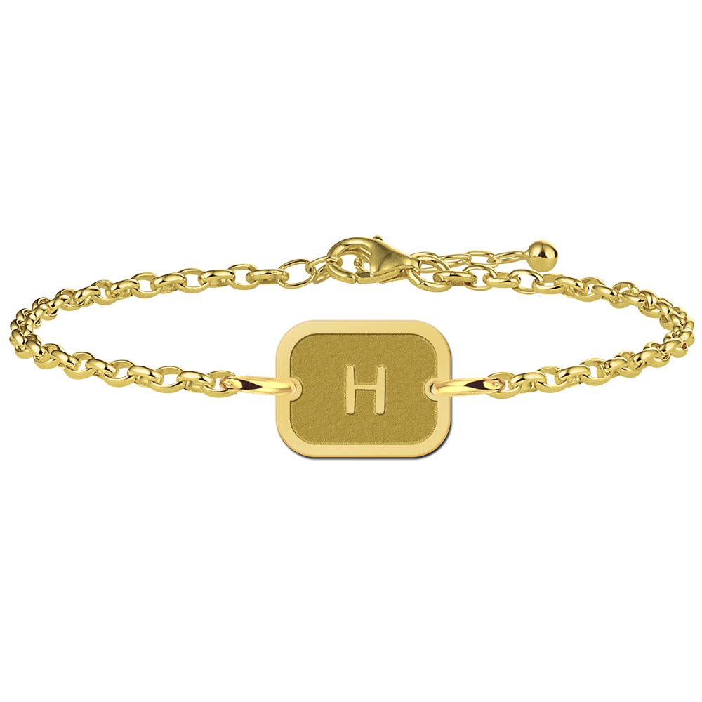 Vergulde rechthoekige armband met rand en letter