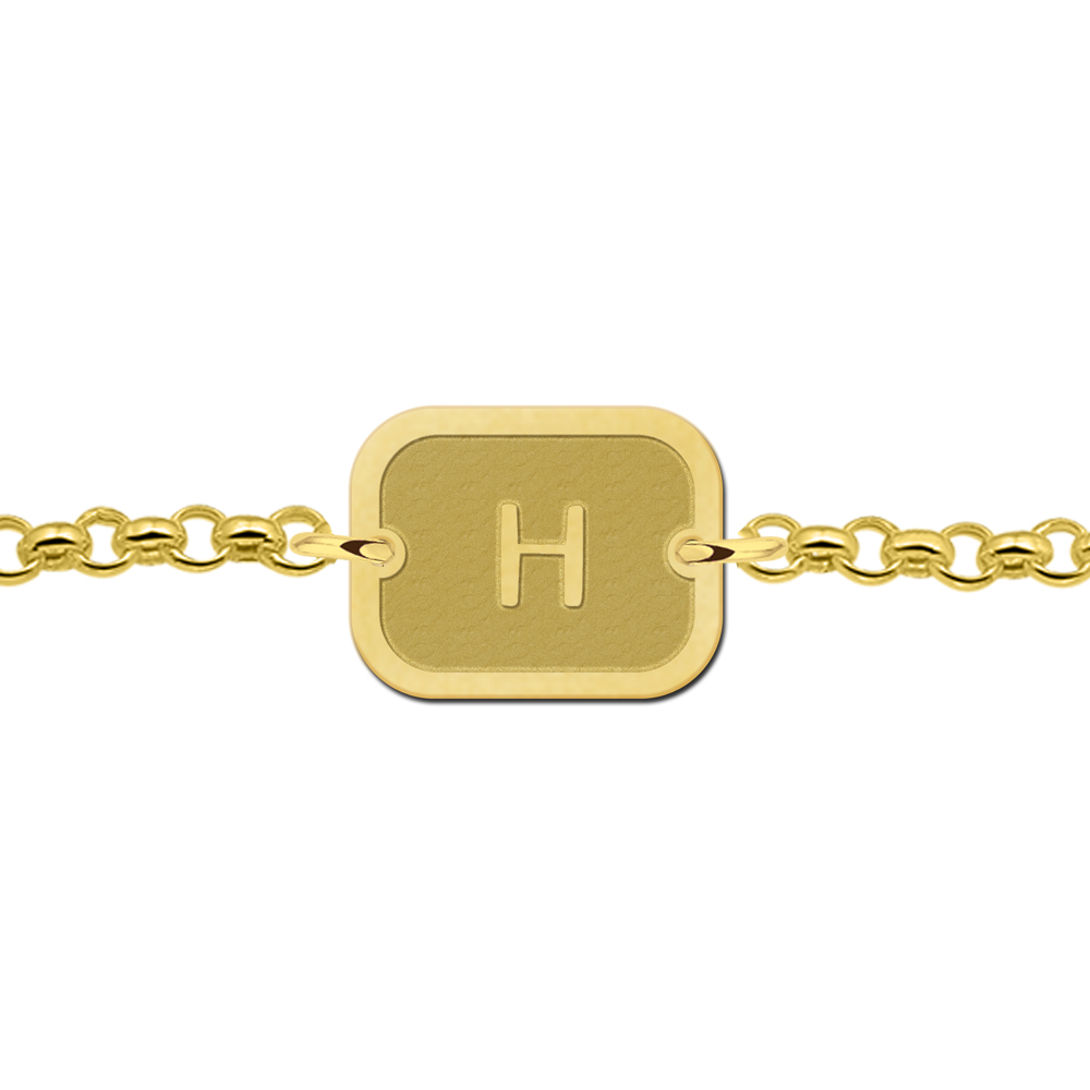 Vergulde rechthoekige armband met rand en letter